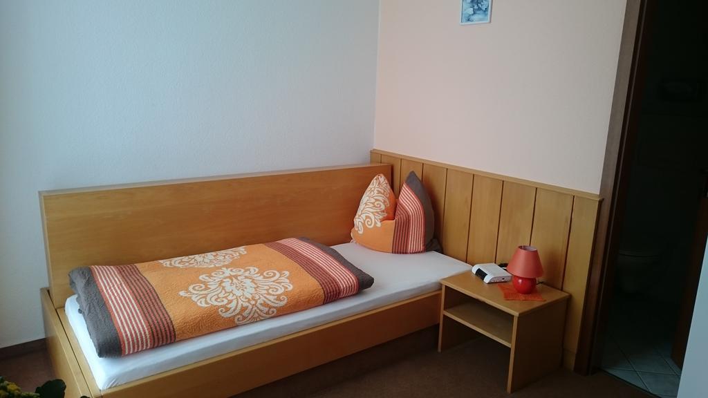 Pension Kapellenstein Geyer Zimmer foto